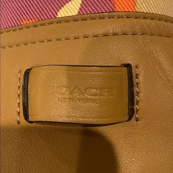 COACH HADLEY FLORAL PRINT DUFFLE - Picture 11 of 14